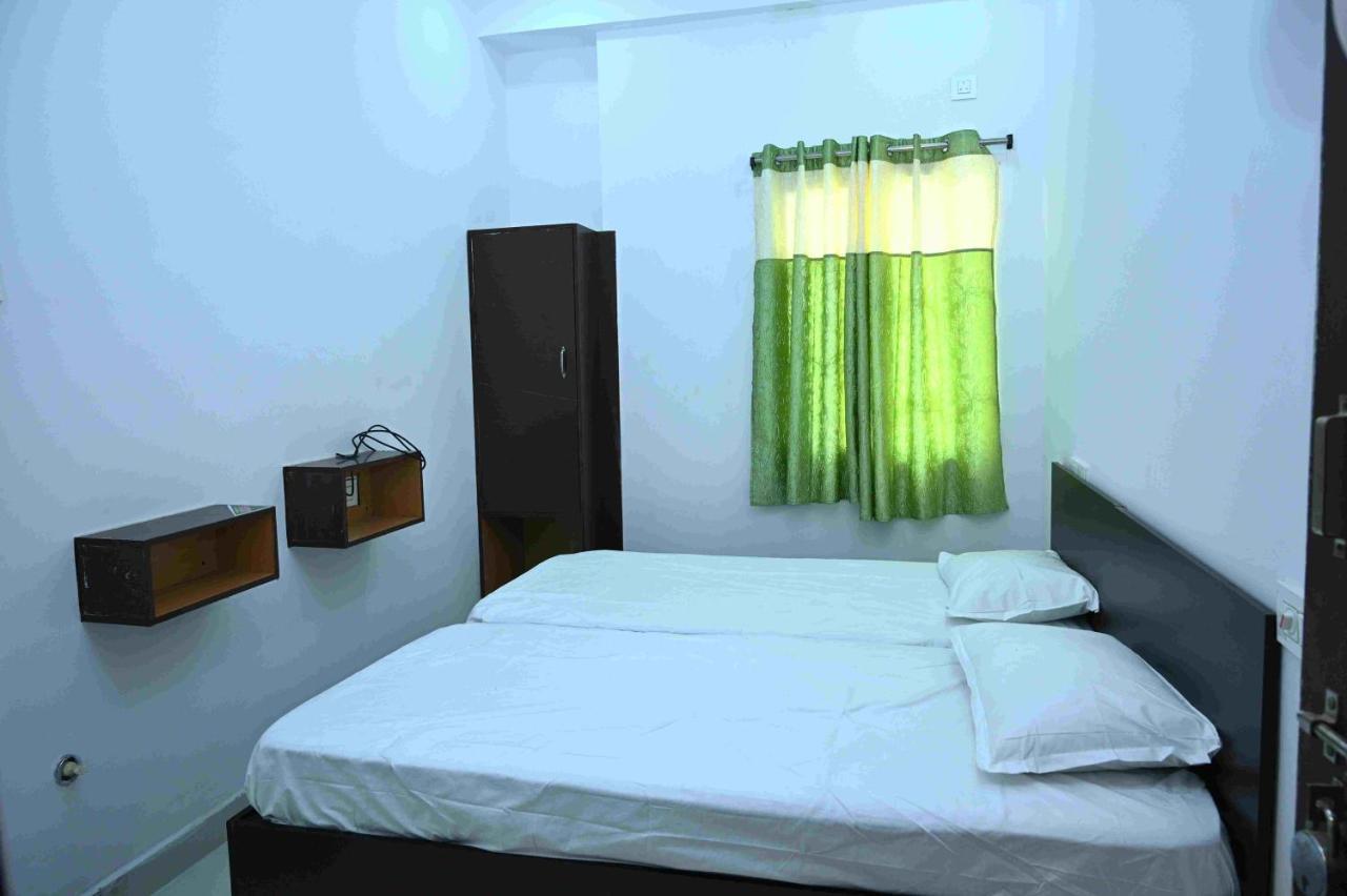 Durga Pride Residency Hotel Kurnool Exterior photo